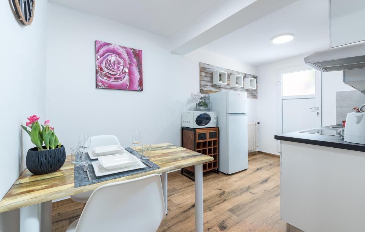 Apartments Ariana أوماغ المظهر الخارجي الصورة